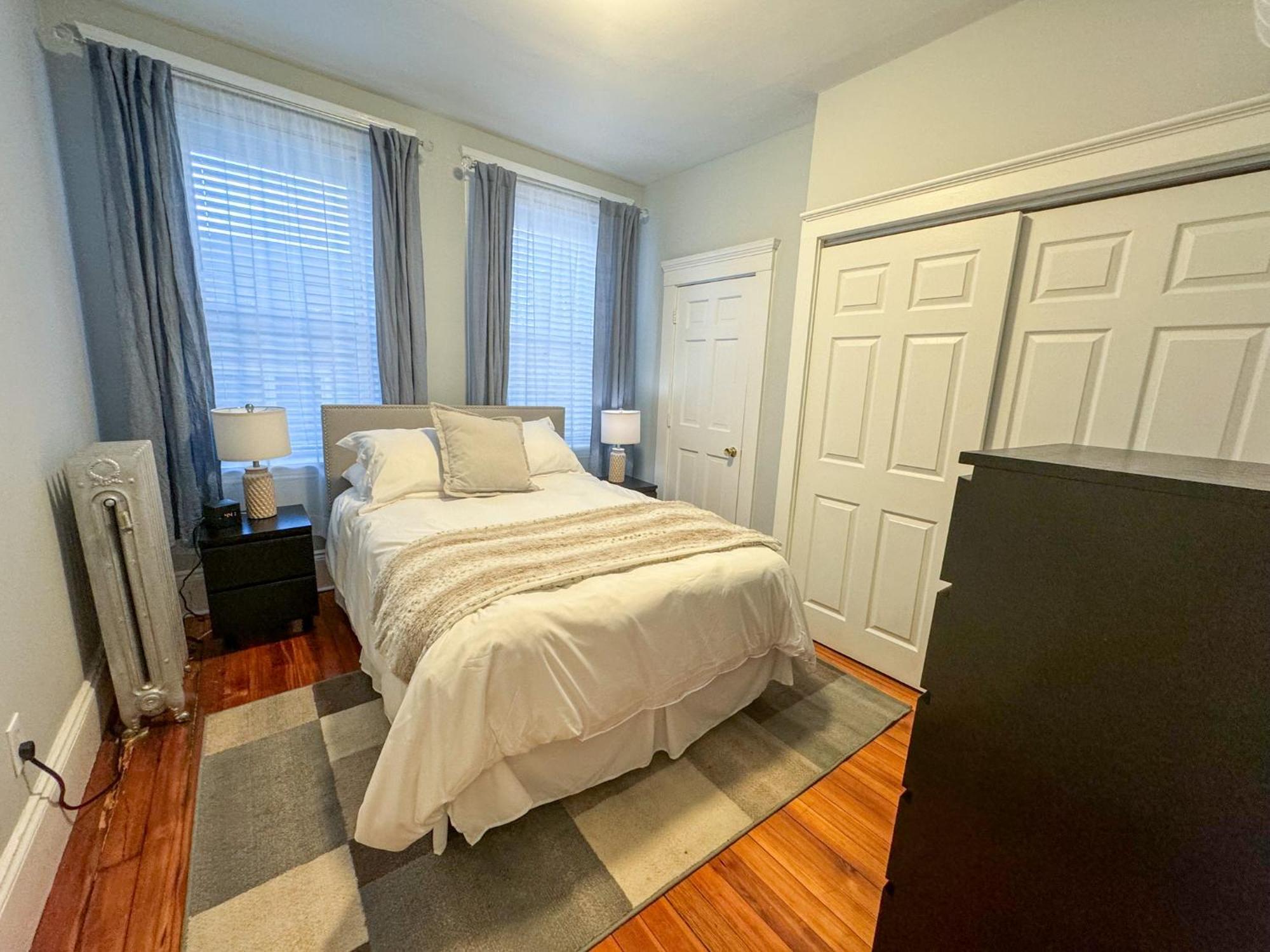 Huge,3 Bed,2Bath,Public Transport,Boston,Sleeps 9 Apartment Бруклин Екстериор снимка