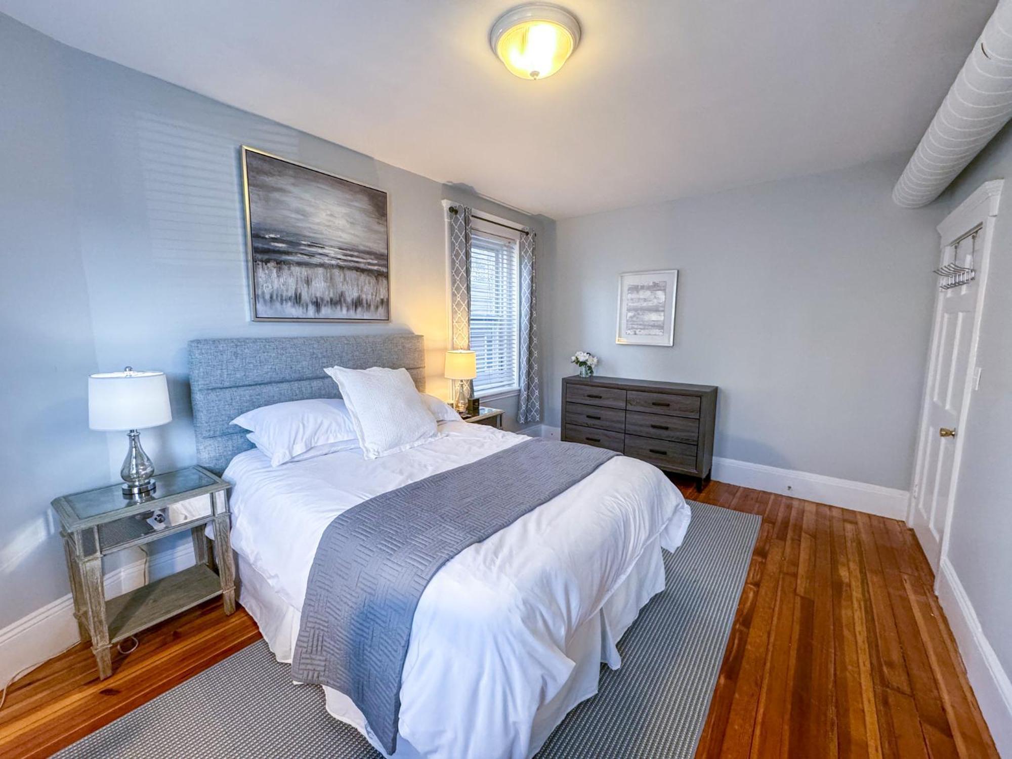Huge,3 Bed,2Bath,Public Transport,Boston,Sleeps 9 Apartment Бруклин Екстериор снимка